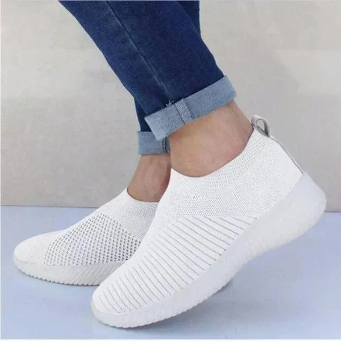Zapatillas Femeninas Ortopédicas | Confort y Ligereza