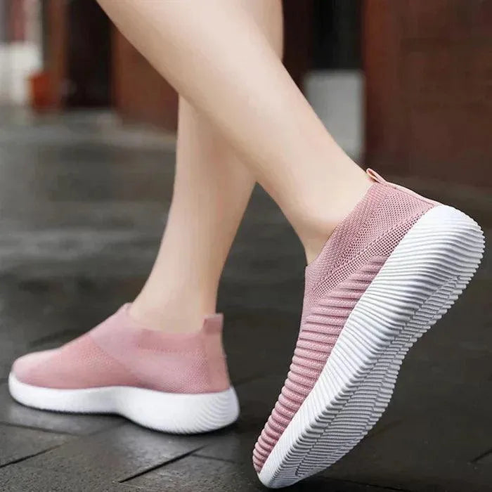 Zapatillas Femeninas Ortopédicas | Confort y Ligereza