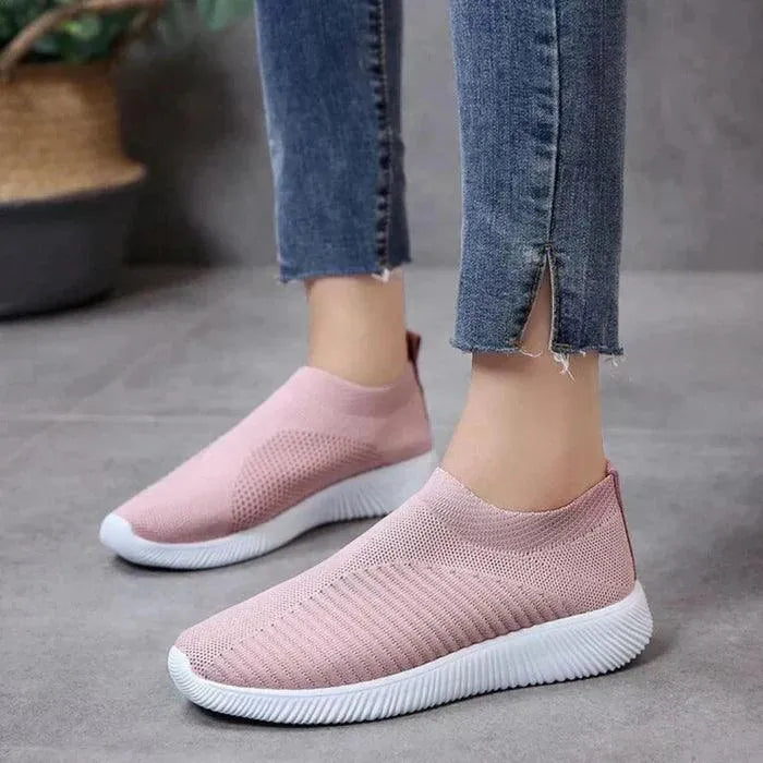 Zapatillas Femeninas Ortopédicas | Confort y Ligereza